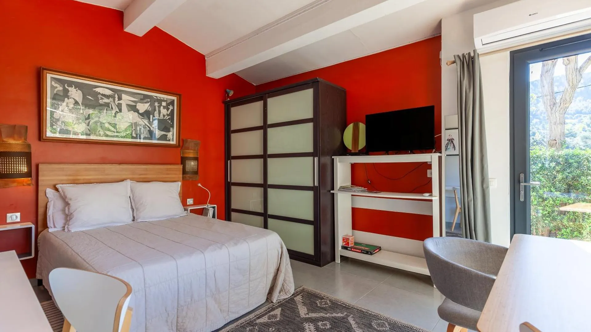 Apartment Maisonnette Independante Cassis France